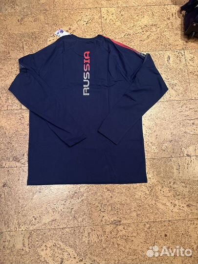 Лонгслив Forward