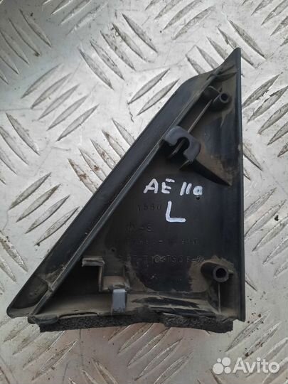 Уголок зеркала левый Тойота Королла AE110