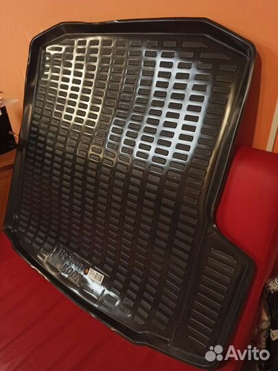 Ковер багажника на Skoda Octavia A7 2013 год