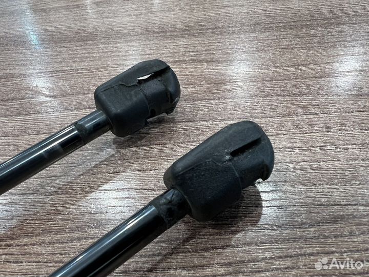 Амортизаторы багажника Honda CR-V 4 RM 2012-2018