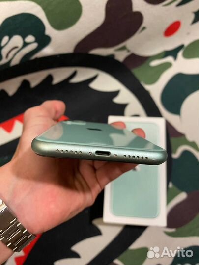 iPhone 11, 256 ГБ