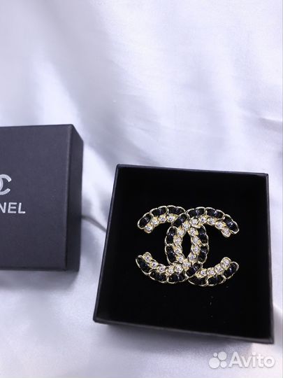 Брошь Chanel, шанель