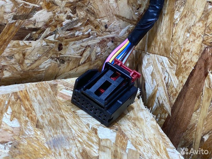 Зеркало наружное левое Audi A4 B9 2016 8W2857409B