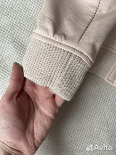 Куртка кожаная на подростка