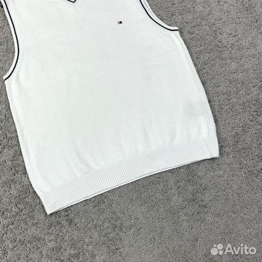 Жилетка Tommy Hilfiger Размер S