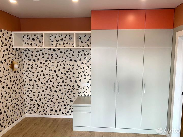 Шкаф новый / Распашной шкаф