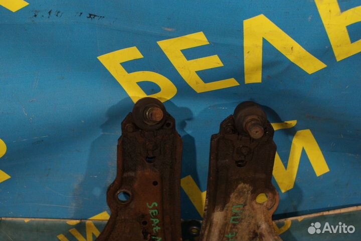 Передний рычаг Seat Toledo