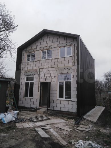 Дом 55 м² на участке 6 сот.