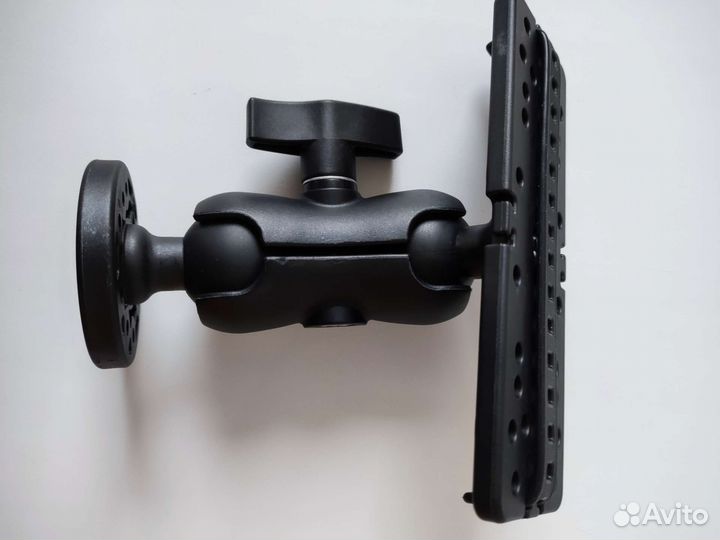 Поворотный держатель, кронштейн для эхолота