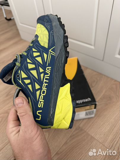 Трекинговые кроссовки la sportiva