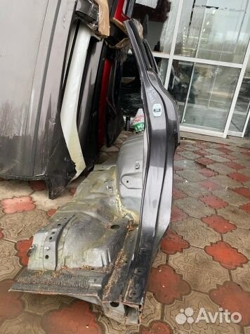 Четверть задняя Toyota Land Cruiser Prado J150