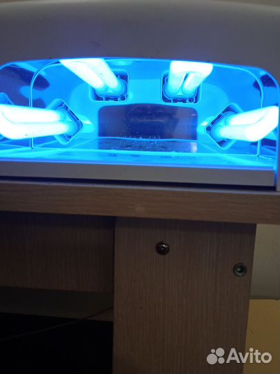 Лампа для маникюра