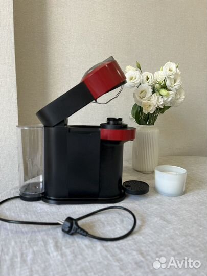 Кофемашина Nespresso vertuo next GCV1
