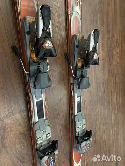 Горные лыжи k2, ботинки и шлем