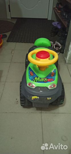Машинка-каталка