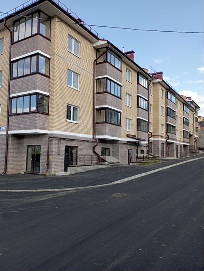2-к. квартира, 56 м², 2/3 эт.