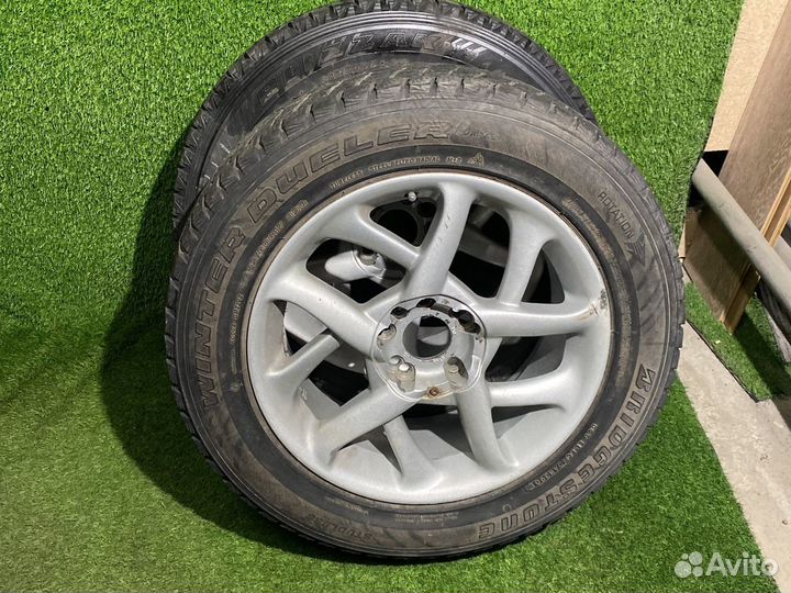 2 литых диска R17 5/114.3