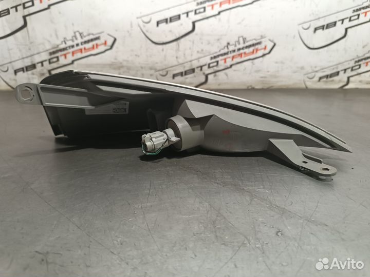 Габарит nissan serena PC24 PNC24 RC24 TC24 TNC24 VC24 VNC24 3437 левый 261354N025 QE175