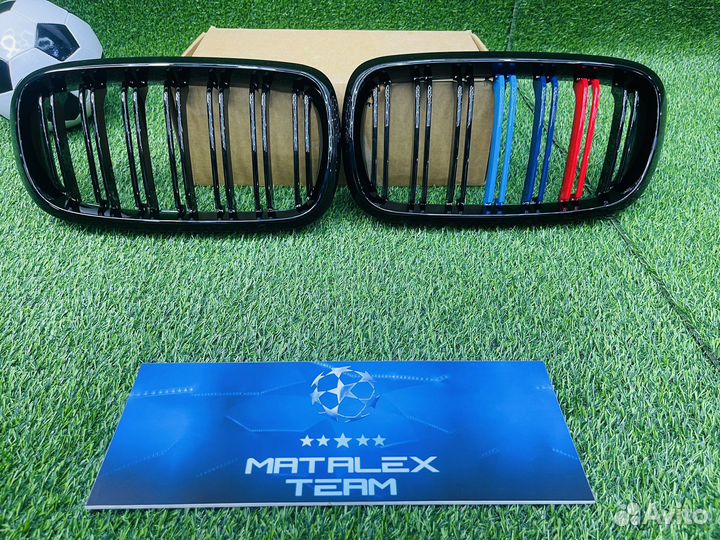 Решетка радиатора BMW Х5 F15 X6 F16 триколор