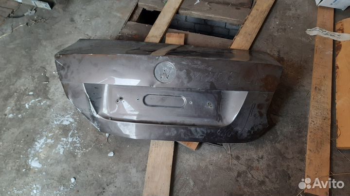 Крышка багажника volkswagen polo