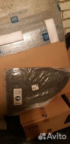 Форточка левая Peugeot 207