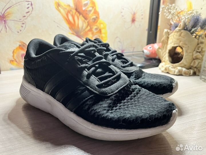 Кроссовки adidas 36