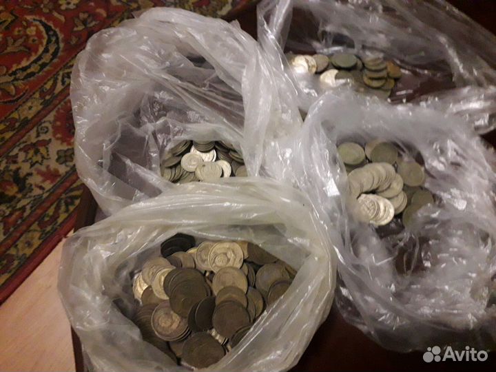 Банкноты и монеты СССР