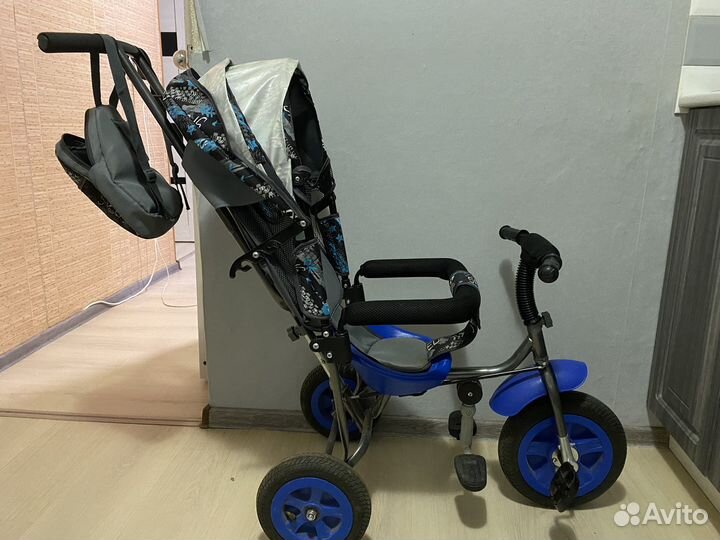 Детский велосипед трехколесный с ручкой