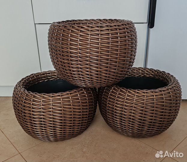 Кашпо из ротанга