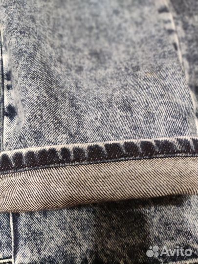Джинсы 