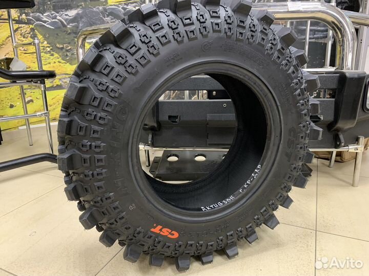 CST CL28 32/10.5 R16