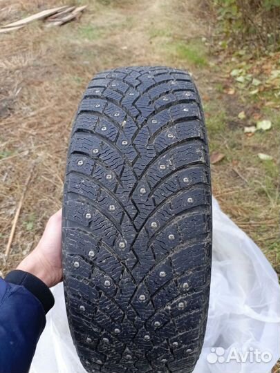 Pirelli Ice Zero 2 20.5/60 R16 96T