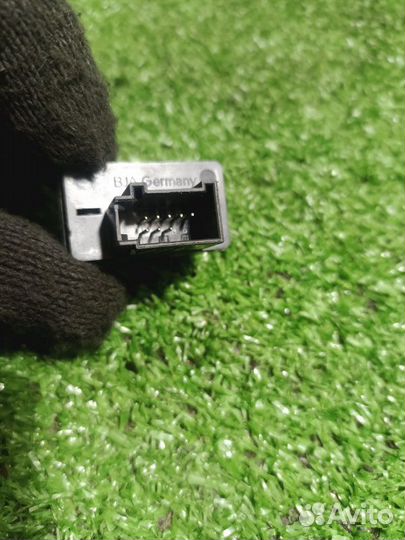 Кнопка Audi A4 B6 седан 1.8 BFB 2002