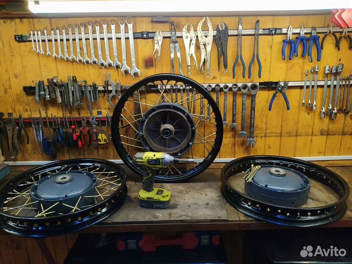 Переспицовка и центровка колес мотоциклов