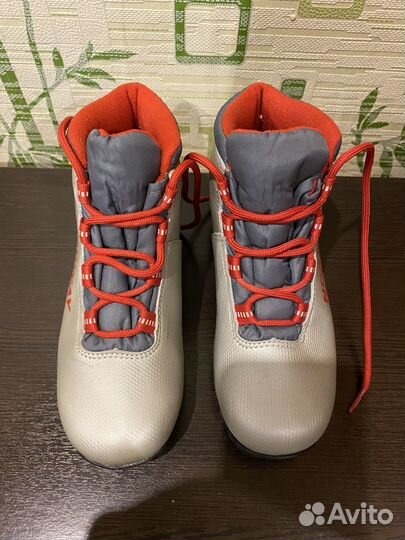 Ботинки для лыж детские 34 размер