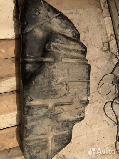 Топливный бензобак для понтиак грандам