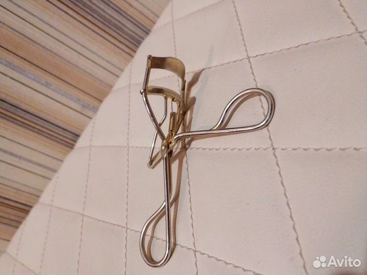 Щипцы для завивки ресниц