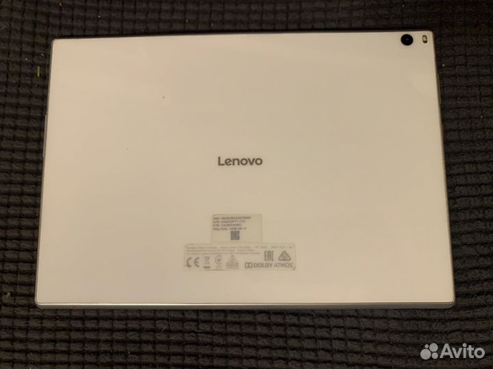 Планшет Lenovo TAB 4 TB-X704L