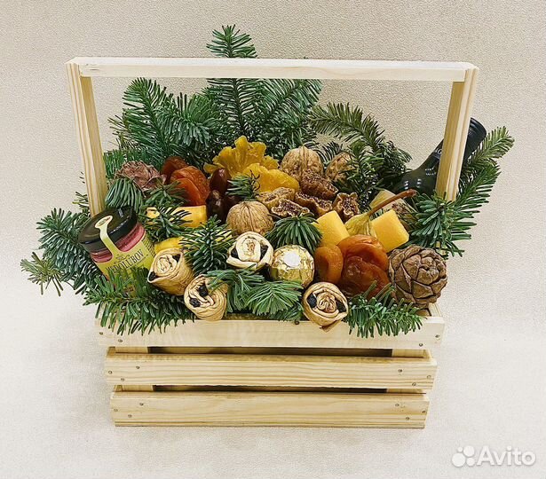 Подарочный ящик, мужской букет на заказ, Раки варе