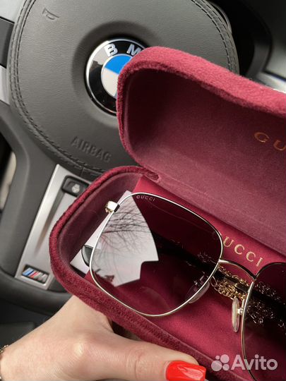 Солнцезащитные очки женские gucci