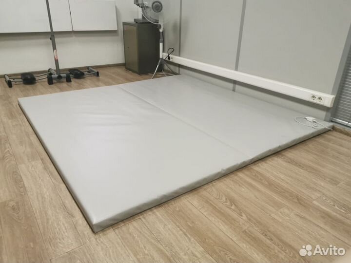 Мат для тайского массажа складной