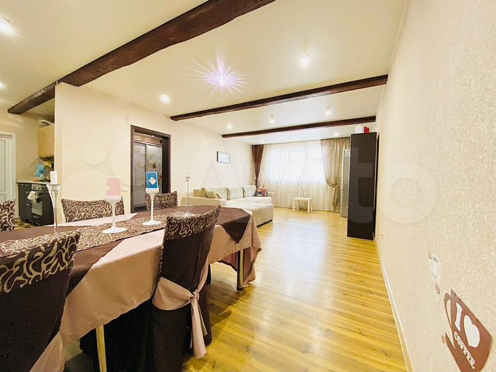 Дом 180 м² на участке 6,7 сот.