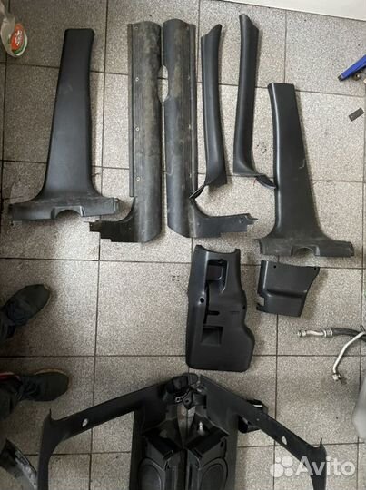 Пластик салона Chevrolet Niva