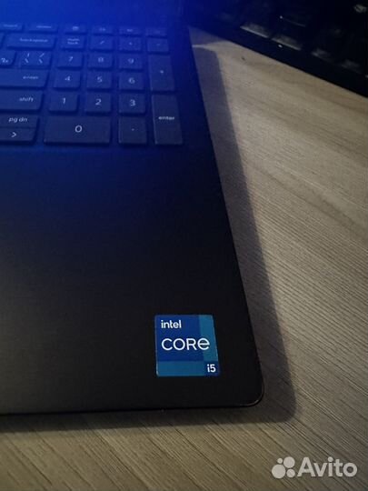 Ноутбук dell core i5-11th/8/256