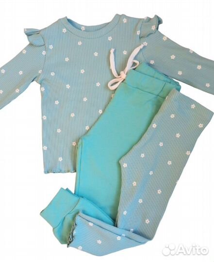 Комплект на девочку 92