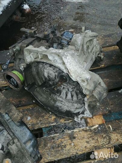 Кпп Фольксваген Гольф 4 / Октавия 1,6 бензин DUW