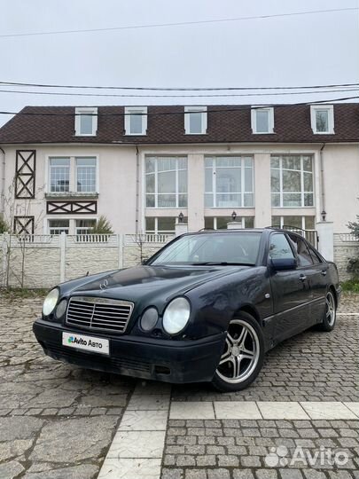 Mercedes-Benz E-класс 2.3 МТ, 1997, 300 000 км
