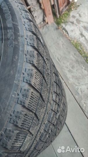 Bridgestone Blizzak Revo GZ 225/60 R17 99S