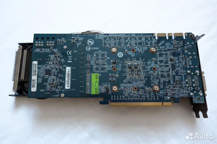 Видеокарта GeForce GTX 570, 1,3 гб