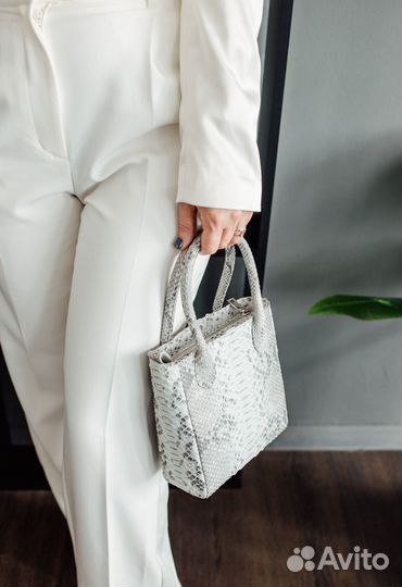Сумка из кожи питона